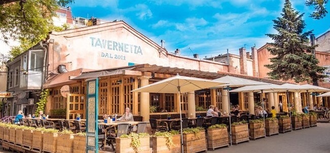 Нестандартное кафе Тавернетта в Одессе